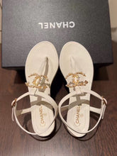 Load image into Gallery viewer, Chanel Pearl CC Logo Thong Sandals Calfskin Leather Spring/Summer Act 2 Collection White