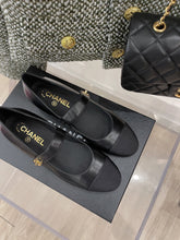 Load image into Gallery viewer, Chanel Sling Back 0.8 Inches Black