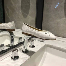 Load image into Gallery viewer, Chanel Women Ballerinas in Aged Calfskin Leather-Beige