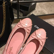 Load image into Gallery viewer, Chanel Women Ballerinas in Aged Calfskin Leather-Pink