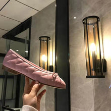 Load image into Gallery viewer, Chanel Women Ballerinas in Aged Calfskin Leather-Pink