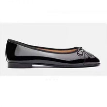 Load image into Gallery viewer, Chanel Women Ballerinas in Patent Calfskin Leather-Black