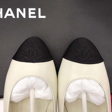 Load image into Gallery viewer, Chanel Women Pumps Lambskin Grosgrain Shoes White