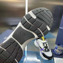 Load image into Gallery viewer, Dior Men B22 Sneaker Violet and White Calfskin with White and Black Technical Mesh