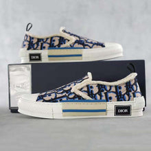 Load image into Gallery viewer, Dior Men B23 Slip-on Sneaker Beige Black and Navy Blue Dior Oblique Tapestry