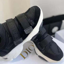 Load image into Gallery viewer, Dior Women D-Wander Sneaker Black Dior Oblique Technical Fabric