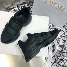 Load image into Gallery viewer, Dior Women D-wander Sneaker Uber Black Dior Oblique Technical Fabric