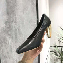Load image into Gallery viewer, Dior Women Deesse Pump Black Lambskin