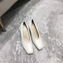 Load image into Gallery viewer, Dior Women Deesse Pump White Lambskin