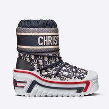 Load image into Gallery viewer, Dior Women Dioralps Snow Ankle Boot Deep Blue Dior Oblique Shiny Nylon