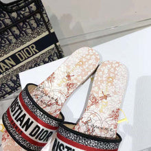 Load image into Gallery viewer, Dior Women Dway Dioramour Slide White and Red D-Royaume D Amour Embroidered Cotton
