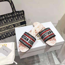 Load image into Gallery viewer, Dior Women Dway Dioramour Slide White and Red D-Royaume D Amour Embroidered Cotton