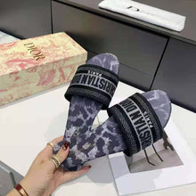 Load image into Gallery viewer, Dior Women Dway Slide Gray Mizza Embroidered Cotton and Metallic Thread