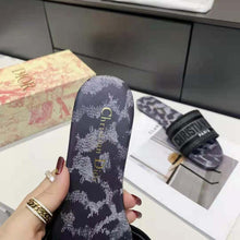 Load image into Gallery viewer, Dior Women Dway Slide Gray Mizza Embroidered Cotton and Metallic Thread