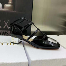 Load image into Gallery viewer, Dior Women La Parisienne Dior Ballerina Flat Black Patent Calfskin