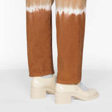 Load image into Gallery viewer, Dior Women Shoes D-Doll Pump White Shiny Calfskin CD Signature