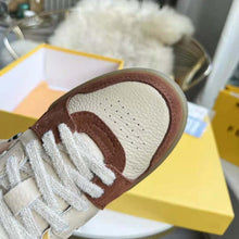 Load image into Gallery viewer, Fendi Unisex Match Beige Suede Low-Tops