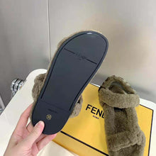 Load image into Gallery viewer, Fendi Women Feel Green Sheepskin Sandals