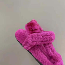 Load image into Gallery viewer, Fendi Women Feel Purple Sheepskin Sandals
