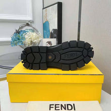 Load image into Gallery viewer, Fendi Women Force Black Leather Chelsea Boots