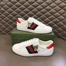 Load image into Gallery viewer, Gucci GG Unisex Ace Sneaker Cat Green Red Web Gucci Cat Embroidery