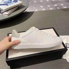Load image into Gallery viewer, Gucci GG Unisex Ace Sneaker with Interlocking G White Leather