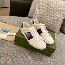 Load image into Gallery viewer, Gucci GG Unisex Disney x Gucci Donald Duck Ace Sneaker White Leather