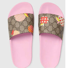 Load image into Gallery viewer, Gucci GG Unisex Gucci Les Pommes Slide Sandal Beige and Ebony GG Supreme Canvas