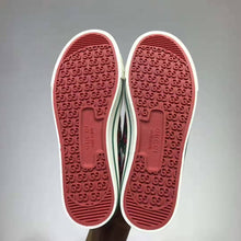 Load image into Gallery viewer, Gucci GG Unisex Gucci Tennis 1977 High-Top Sneaker Interlocking G 2 cm Heel