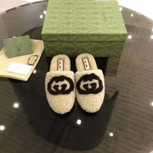 Load image into Gallery viewer, Gucci GG Unisex Slipper with Interlocking G Light Brown Interlocking G Merino Wool