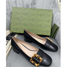 Load image into Gallery viewer, Gucci GG Women Ballet Flat with Bamboo Buckle Black Leather