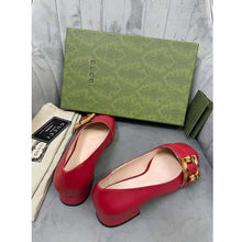 Load image into Gallery viewer, Gucci GG Women Ballet Flat with Bamboo Buckle Dark Red Leather