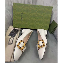 Load image into Gallery viewer, Gucci GG Women Ballet Flat with Bamboo Buckle White Leather