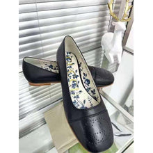 Load image into Gallery viewer, Gucci GG Women Ballet Flat with Interlocking G Black Leather 1 cm Heel
