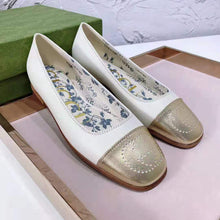 Load image into Gallery viewer, Gucci GG Women Ballet Flat with Interlocking G White Leather with Rose Gold Metallic Tip