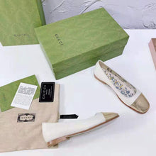 Load image into Gallery viewer, Gucci GG Women Ballet Flat with Interlocking G White Leather with Rose Gold Metallic Tip