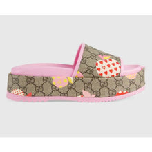 Load image into Gallery viewer, Gucci GG Women Gucci Les Pommes Sandal Beige and Ebony GG Supreme Canvas