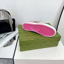 Load image into Gallery viewer, Gucci GG Women Gucci Les Pommes Sneaker Beige and Ebony GG Supreme Canvas