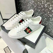 Load image into Gallery viewer, Gucci Men Ace Embroidered Sneaker Bee in White