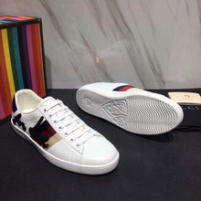 Load image into Gallery viewer, Gucci Men Ace Embroidered Sneaker Shoes in Leather with Sylvie Web-White