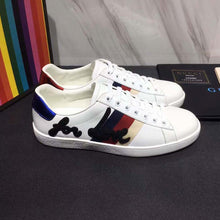 Load image into Gallery viewer, Gucci Men Ace Embroidered Sneaker Shoes in Leather with Sylvie Web-White