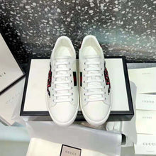 Load image into Gallery viewer, Gucci Men Ace Embroidered Sneaker with An Embroidered Kingsnake-White