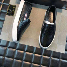 Load image into Gallery viewer, Gucci Men Gucci Signature Slip-On Sneaker-Black