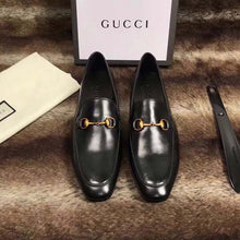 Load image into Gallery viewer, Gucci Men Horsebit Leather Loafer Shoes Black