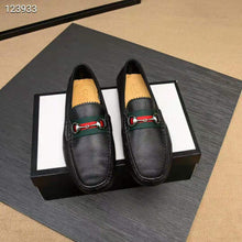Load image into Gallery viewer, Gucci Men Leather Driver with Web-Black