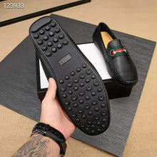 Load image into Gallery viewer, Gucci Men Leather Driver with Web-Black