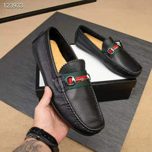 Load image into Gallery viewer, Gucci Men Leather Driver with Web-Black