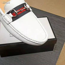 Load image into Gallery viewer, Gucci Men Leather Driver with Web-White