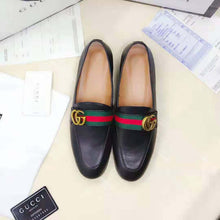 Load image into Gallery viewer, Gucci Men Leather Loafer with GG Web Shoes-Black
