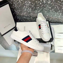 Load image into Gallery viewer, Gucci Unisex Ace Classic Low-Top Leather Sneaker-White